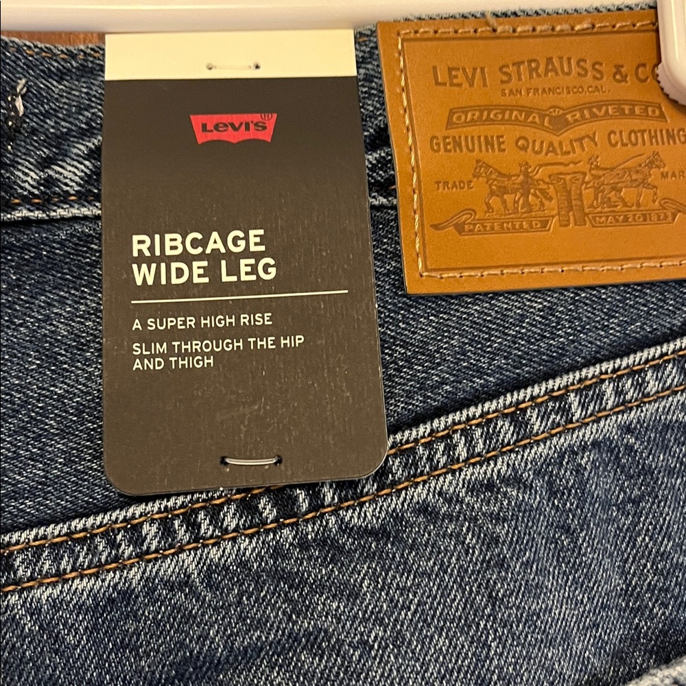Levi's NWT Womens Ribcage Wide Leg Polar Perimeter - Picture 9 of 9
